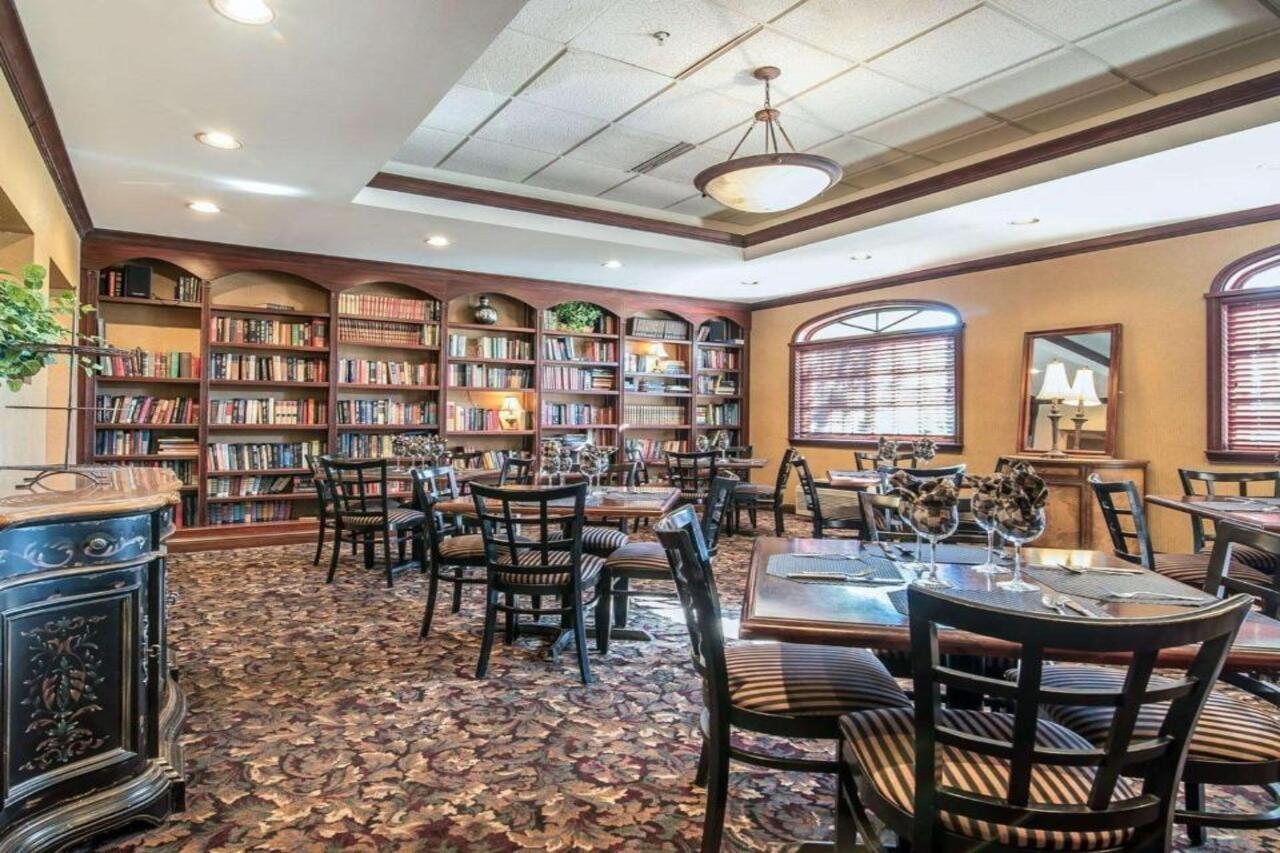 The Marx Hotel - Downtown - University Area Oneonta Εξωτερικό φωτογραφία