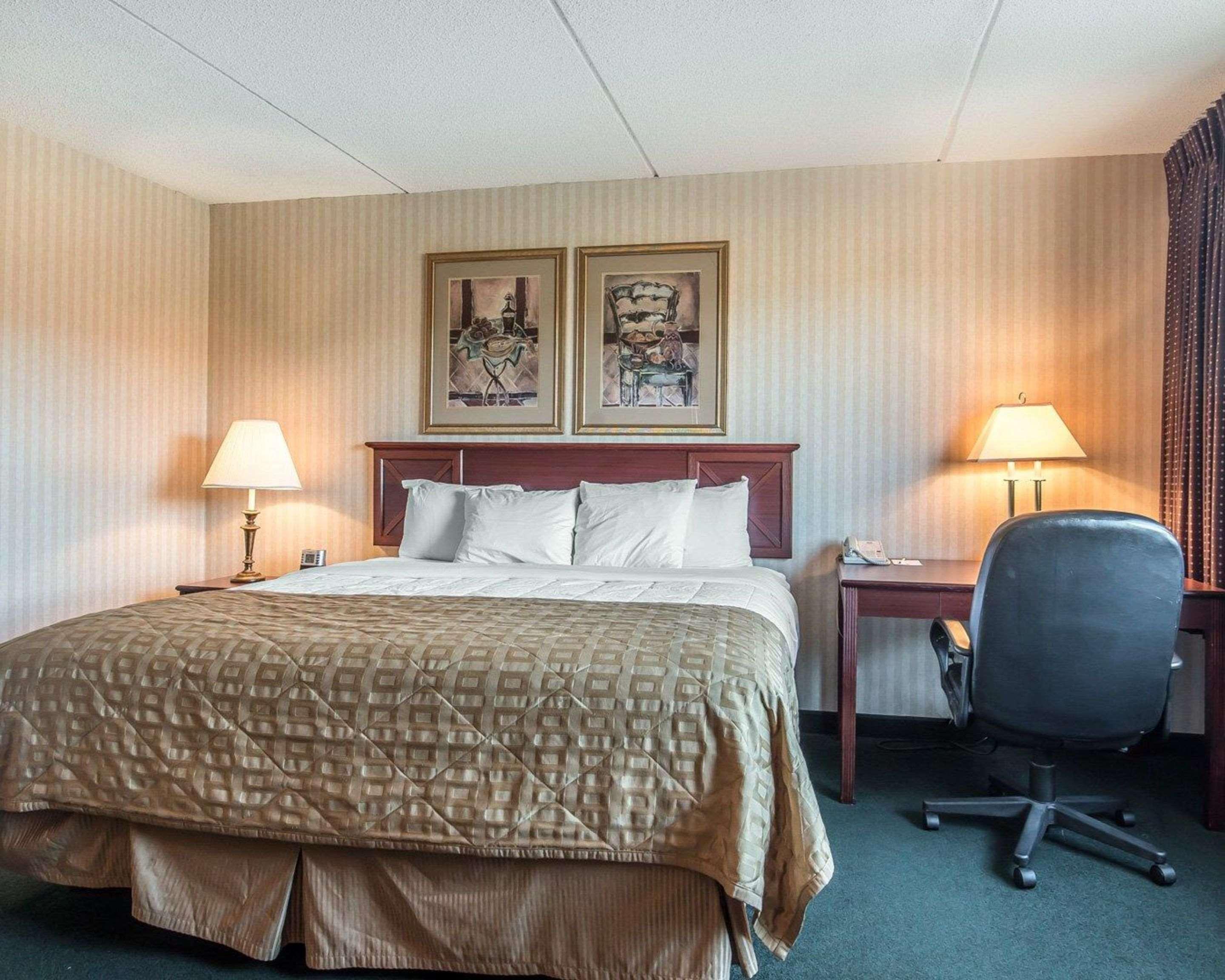 The Marx Hotel - Downtown - University Area Oneonta Εξωτερικό φωτογραφία