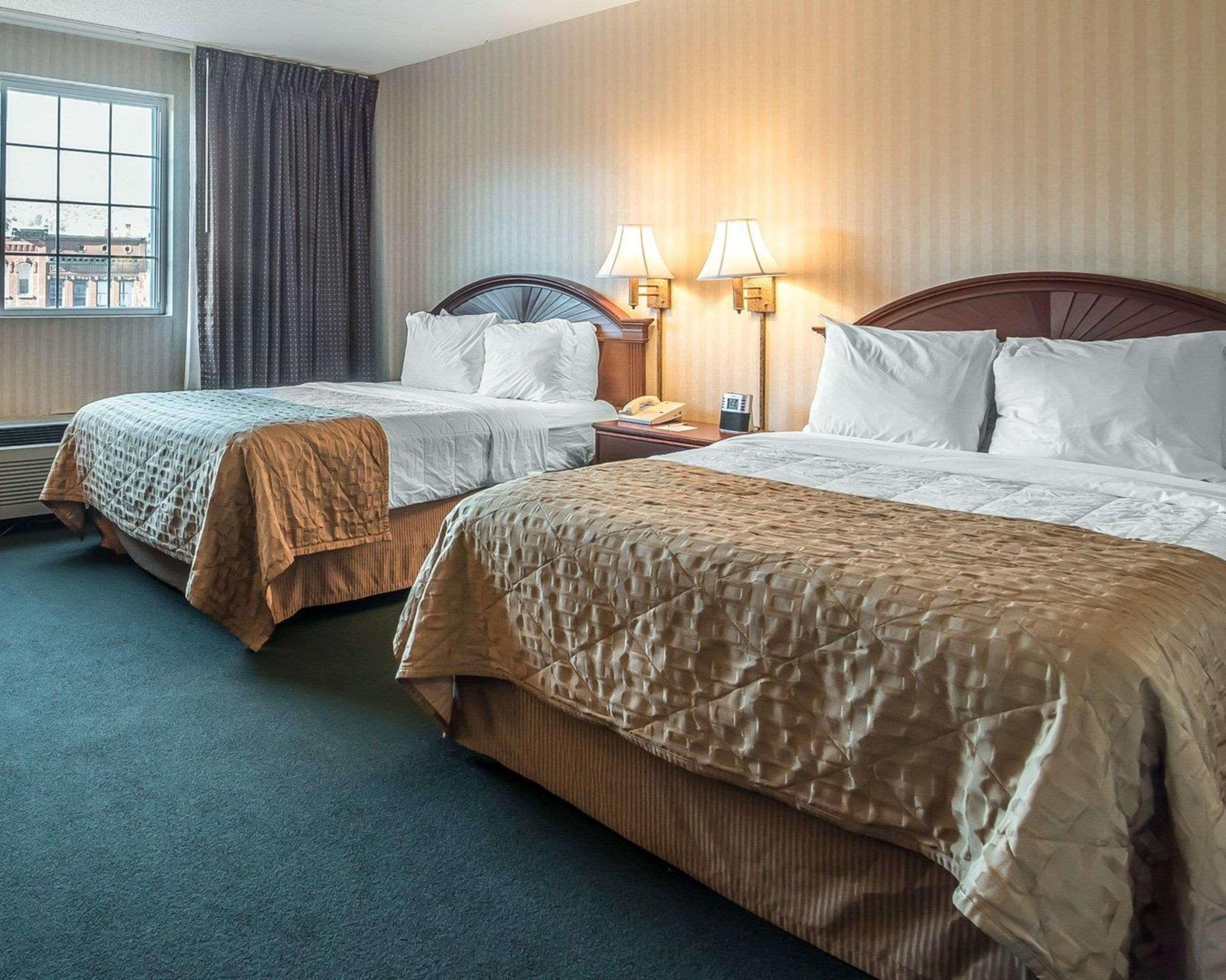 The Marx Hotel - Downtown - University Area Oneonta Εξωτερικό φωτογραφία